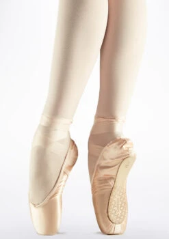 Capezio Glissé Pointe Shoe -Capezi Dance Wear Shop 102 capezio glisse pointe shoe pink front T 82713.1698804268