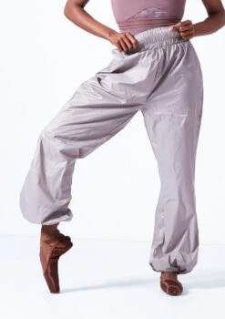 Move Dance Roya Heat Retention Trousers -Capezi Dance Wear Shop mop0412 oyster grey front t 20420.1687821573